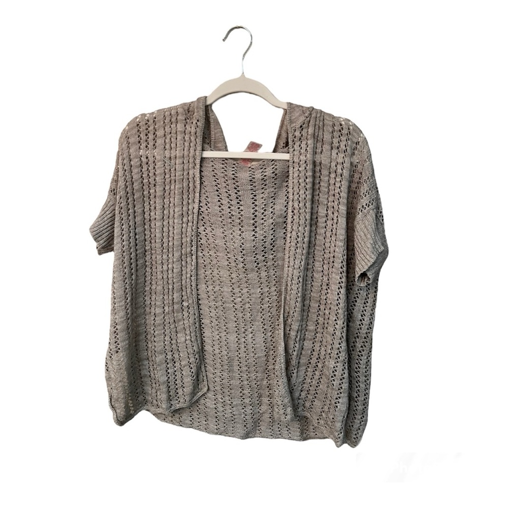 ☆ Grey Hooded Xhilaration Short Sleeve Cardigan ☆